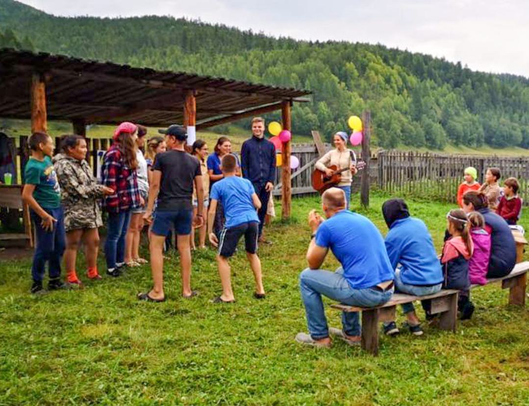 AVC News KW 38 Russland Sibirien Kinder Camp Tafolarien AVC News KW 38 Russland Sibirien Kinder Camp Tafolarien