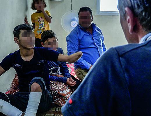 AVC Syrien Bild Verletzte Jungs AVC Syrien Bild Verletzte Jungs